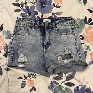 Forever 21 acids wash shorts. US 28